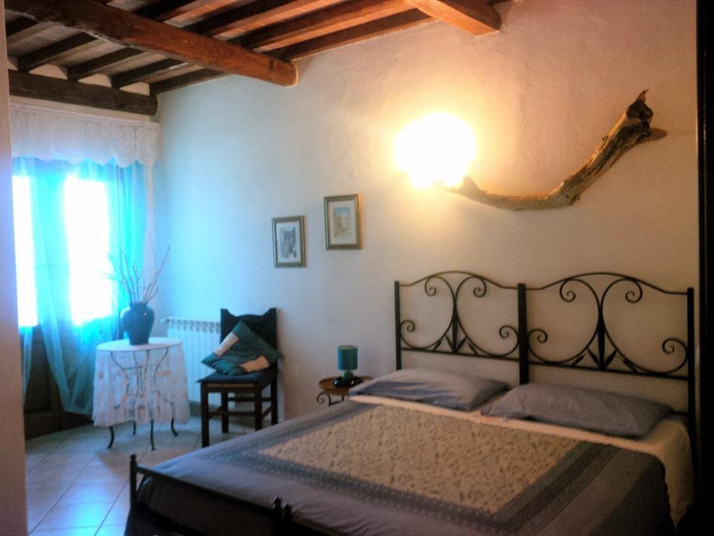 Agriturismo San Giusto مونتيانو الغرفة الصورة
